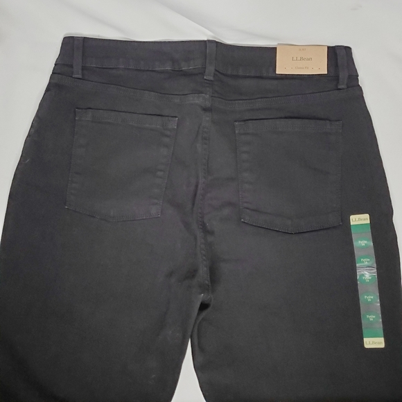 L.L.Bean Women's Classic Fit Petite - Picture 7 of 9